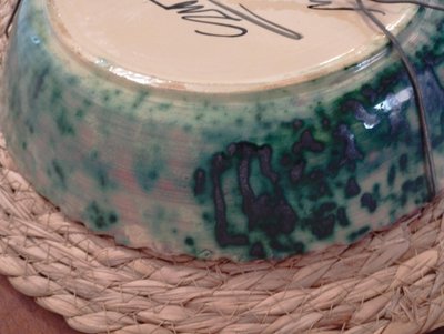 Piatto in ceramica smaltata con decorazione incisa degli anni '40 di Louis Waem "Maestro di Nimy"