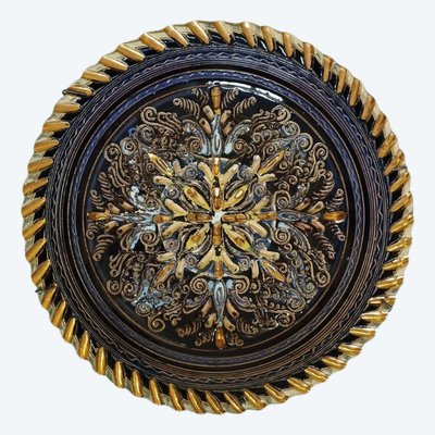 Piatto in ceramica smaltata con decorazione incisa degli anni '40 di Louis Waem "Maestro di Nimy"