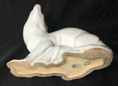 Ceramica bianca l'Hermine Manufacture Nationale de Sèvres per J.B. Gauvenet (1885/1967)