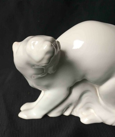 Ceramica bianca l'Hermine Manufacture Nationale de Sèvres per J.B. Gauvenet (1885/1967)