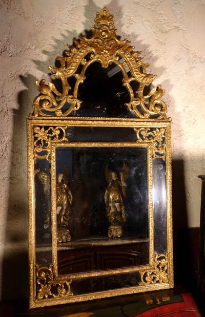 Grande specchio Regency con perline di vetro a forma di uccello