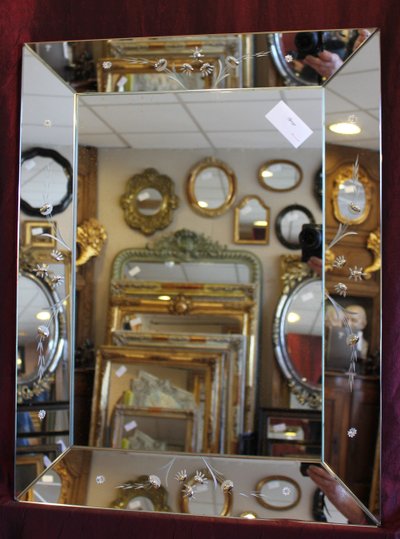 Specchio veneziano rettangolare 57 X 75 cm con lati inclinati e vetro acidato