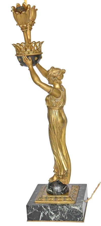 Lampada in bronzo dorato e marmo in stile impero raffigurante una cariatide