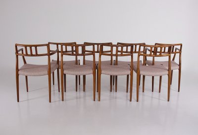 8 sedie in palissandro di Niels Otto Moller.