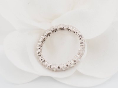 Amerikanischer Ehering aus Weißgold und 0,70 ct Diamanten