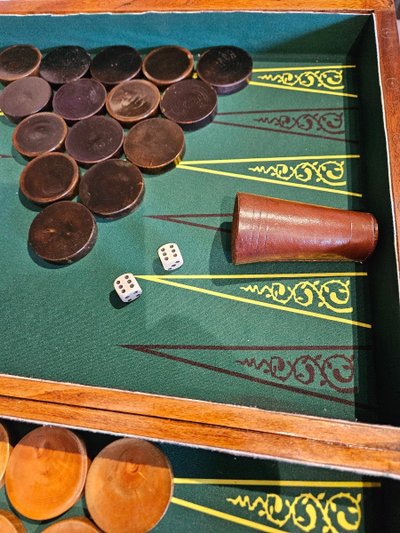 Gioco del backgammon - Fine del XIX secolo.