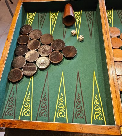 Gioco del backgammon - Fine del XIX secolo.