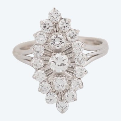 Anello Marquise in oro bianco e diamanti 1,20 ct