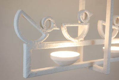 Lampadario rettangolare in gesso con decorazione a forma di uccello. Codice articolo: LS62652409P