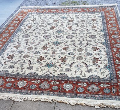 Tapis Ispahan - Iran  307cm  X 247cm  En Laine -  Milieu 20ème