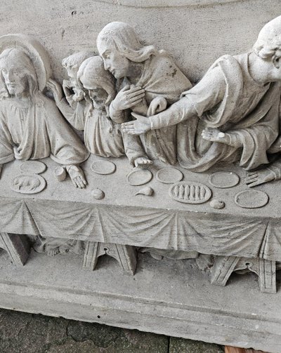 Eccezionale scultura in pietra a bassorilievo - Inizio del XIX secolo - Cena L'ultima cena di Gesù