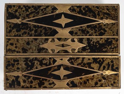 Segretaria da viaggio in intarsio boulle e guscio di tartaruga, fine XIX secolo