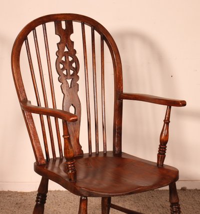 Fauteuil Windsor En Châtaignier Du 19° Siècle