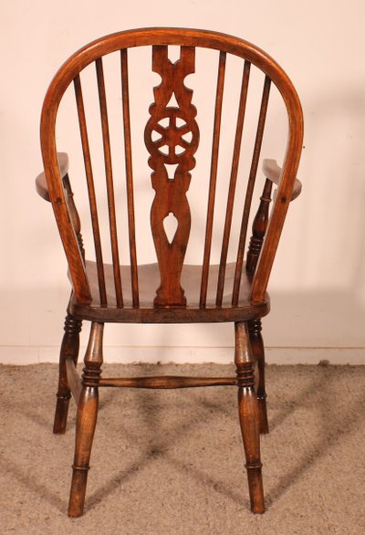 Fauteuil Windsor En Châtaignier Du 19° Siècle
