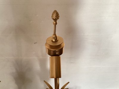 Pair of lamps with ears of corn