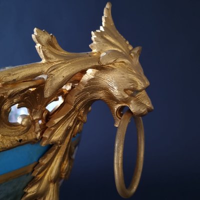 Imponente coppa centrotavola Luigi XVI in porcellana e bronzo dorato, XIX secolo. 