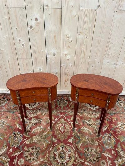 Paire de tables de chevet style Louis XV -Transition