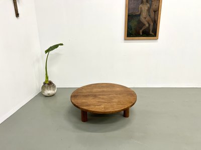 Table basse moderniste circulaire en chêne
