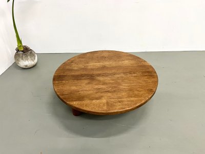 Table basse moderniste circulaire en chêne