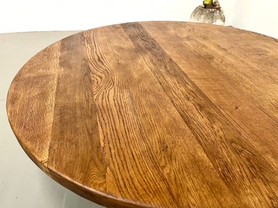 Table basse moderniste circulaire en chêne
