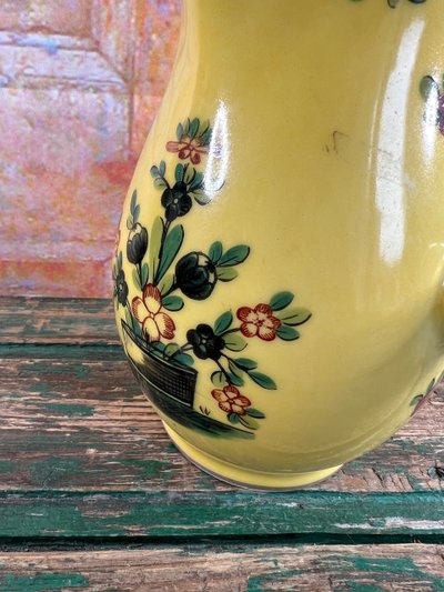 RARE CHOCOLATIÈRE MAISON DELVAUX – PORCELAINE DE PARIS, FIN XIXe - DÉBUT XXe SIÈCLE