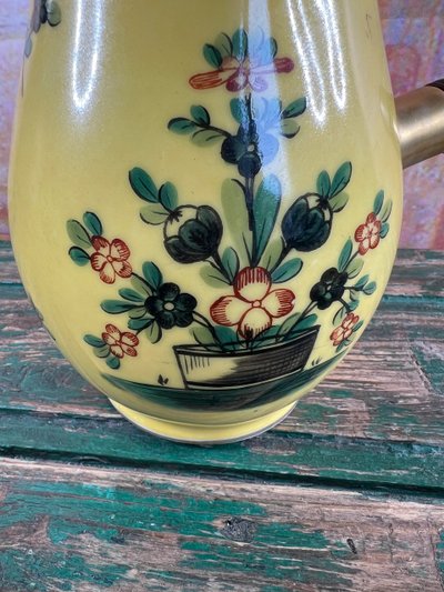RARE CHOCOLATIÈRE MAISON DELVAUX – PORCELAINE DE PARIS, FIN XIXe - DÉBUT XXe SIÈCLE