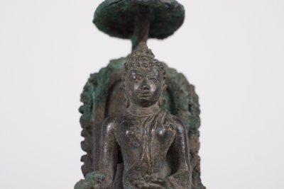 Buddha a Chatra, Indonesia