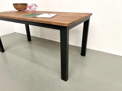 Table à manger années 70 piétement métal