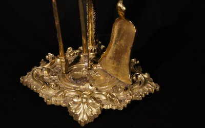 set per camino, pala e pinze in bronzo
