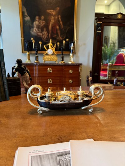 Rare late 18th century inkwell, Empire-Consulate period.