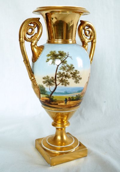 Empire vase with rotating landscape in Paris porcelain, early 19th century - 30cm