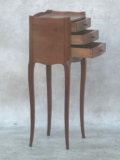 Table de chevet