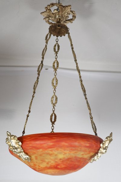 Daum hanging chandelier from the 1900s