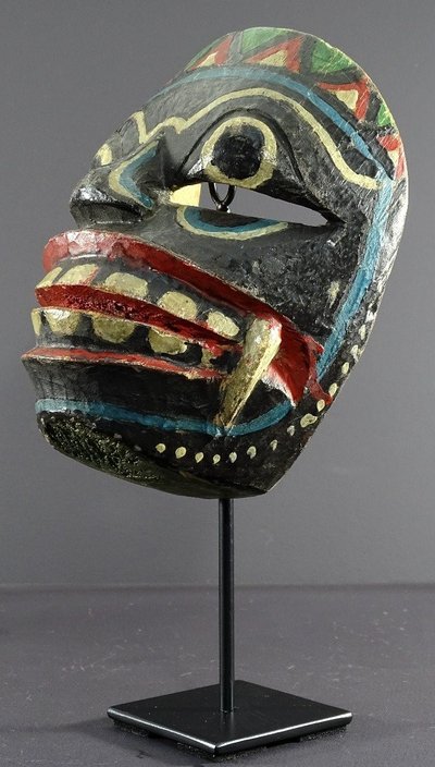 Indonesia, Java Island, Râmâyana Theater, Polychrome Wooden Raksasa Mask.