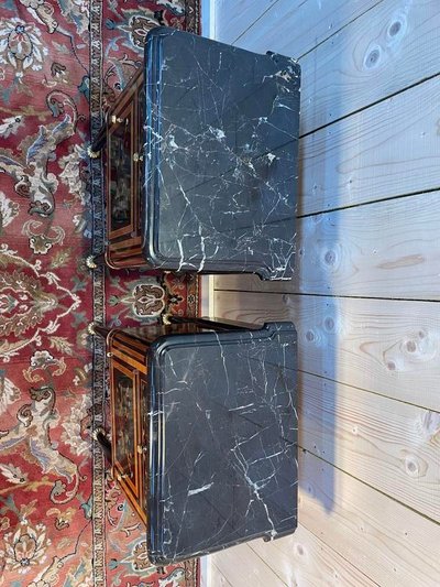 Paire de tables de chevets de style Louis XVI JANSEN