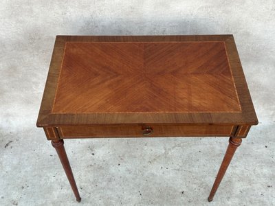 Table bureau