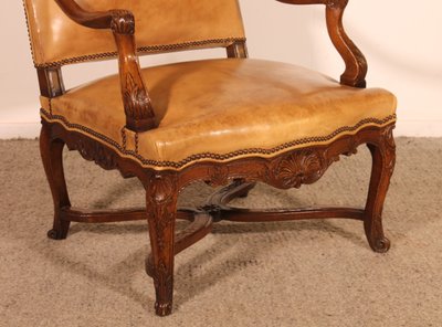 Regency Period Armchair In Walnut - 18th Century
