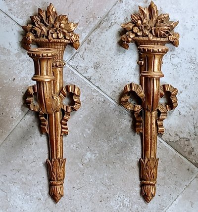 Paire appliques bois doré style Louis XVI 19 ème siècle 
