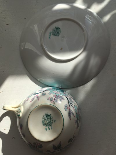 Tasse à thé Sarreguemines décor Minton 