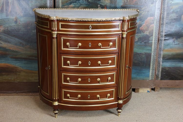 Half-moon chest of drawers with doors