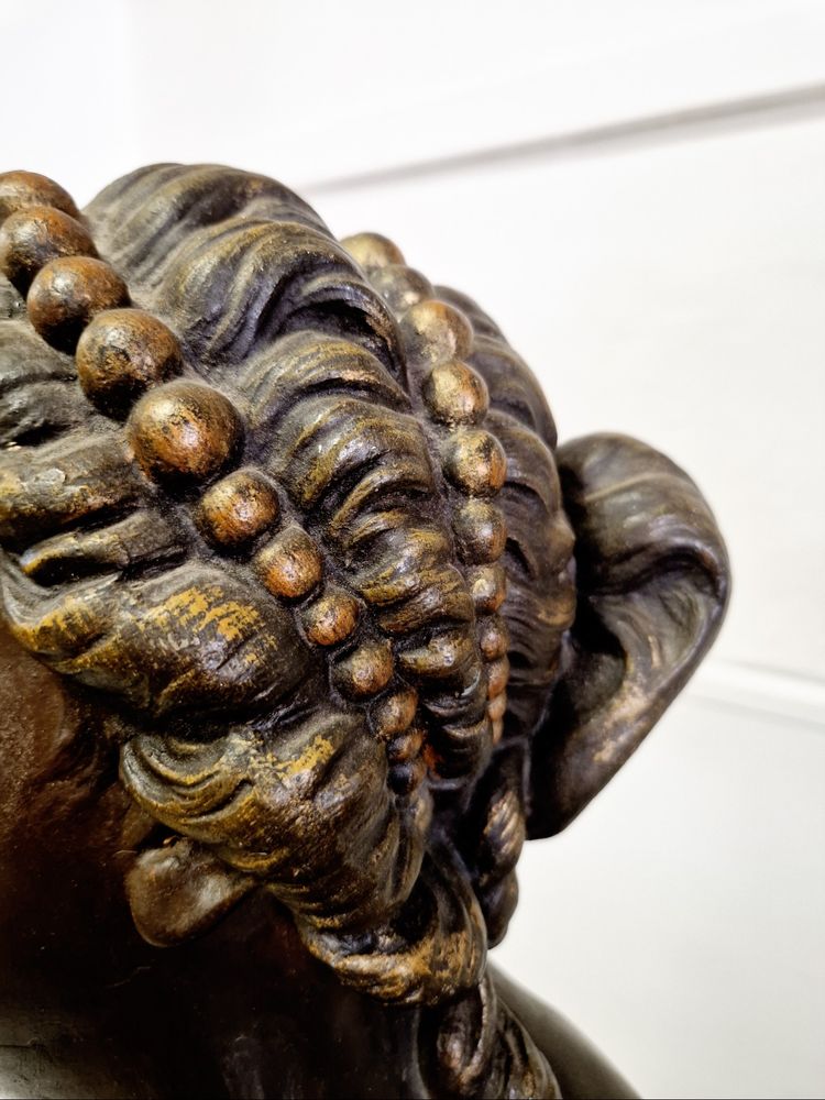 Antike lebensgroße Liberty-Stehlampe