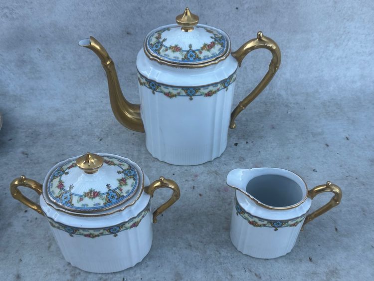 Coffee service