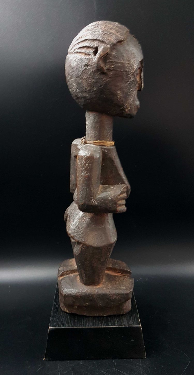 Nkissi statue, Songye Belande people, D.R.C.