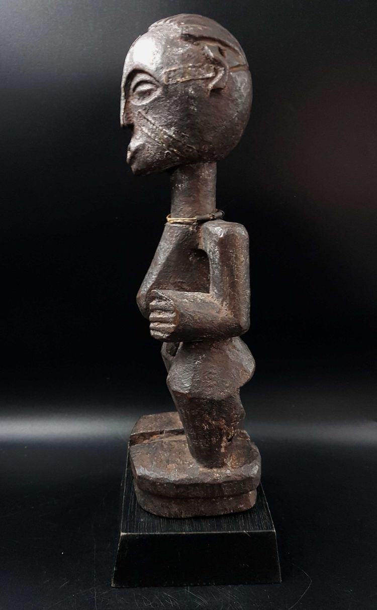 Nkissi statue, Songye Belande people, D.R.C.