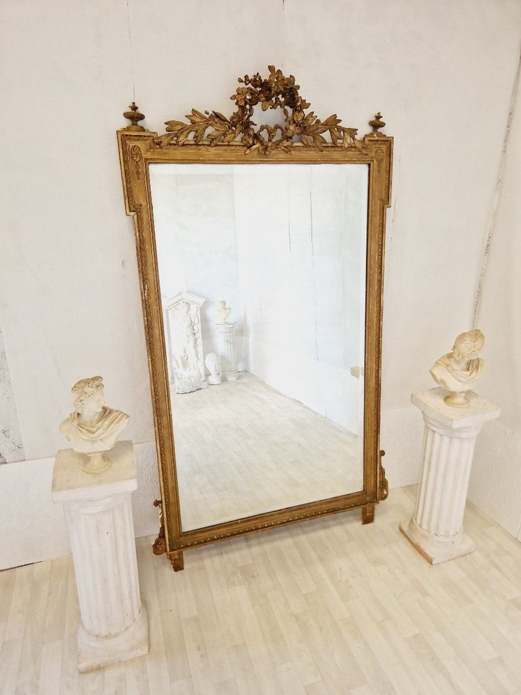 Grand Miroir Ancien De Style Louis XVI En Bois Doré, France