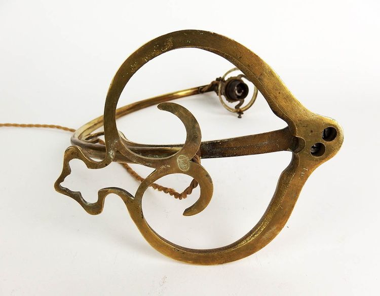 Lampe ou applique Art Nouveau"pied coeur" 