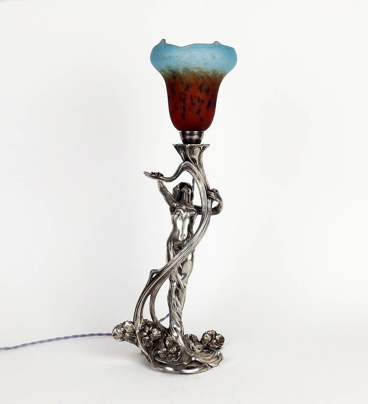 Lampe Art Nouveau en régule par Saglier
