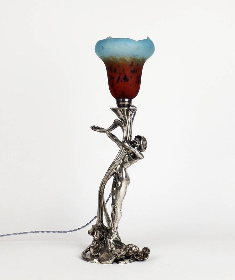 Lampe Art Nouveau en régule par Saglier