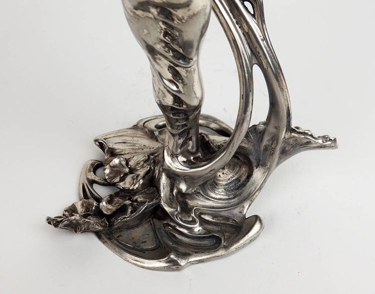 Lampe Art Nouveau en régule par Saglier
