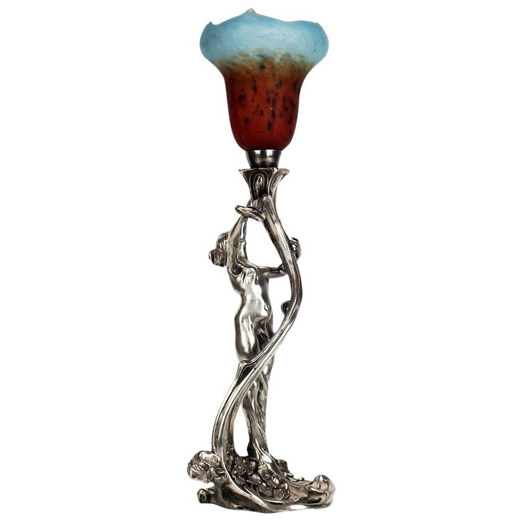 Lampe Art Nouveau en régule par Saglier